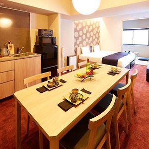 Suite met een King Size Bed in Japanse Stijl
